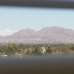 Meet your Posher, Katrina